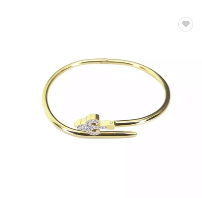 دستبند ناخن آلو سفید با الماس اصلاح شده النگو استیل ضد زنگ طلای 24 عیار